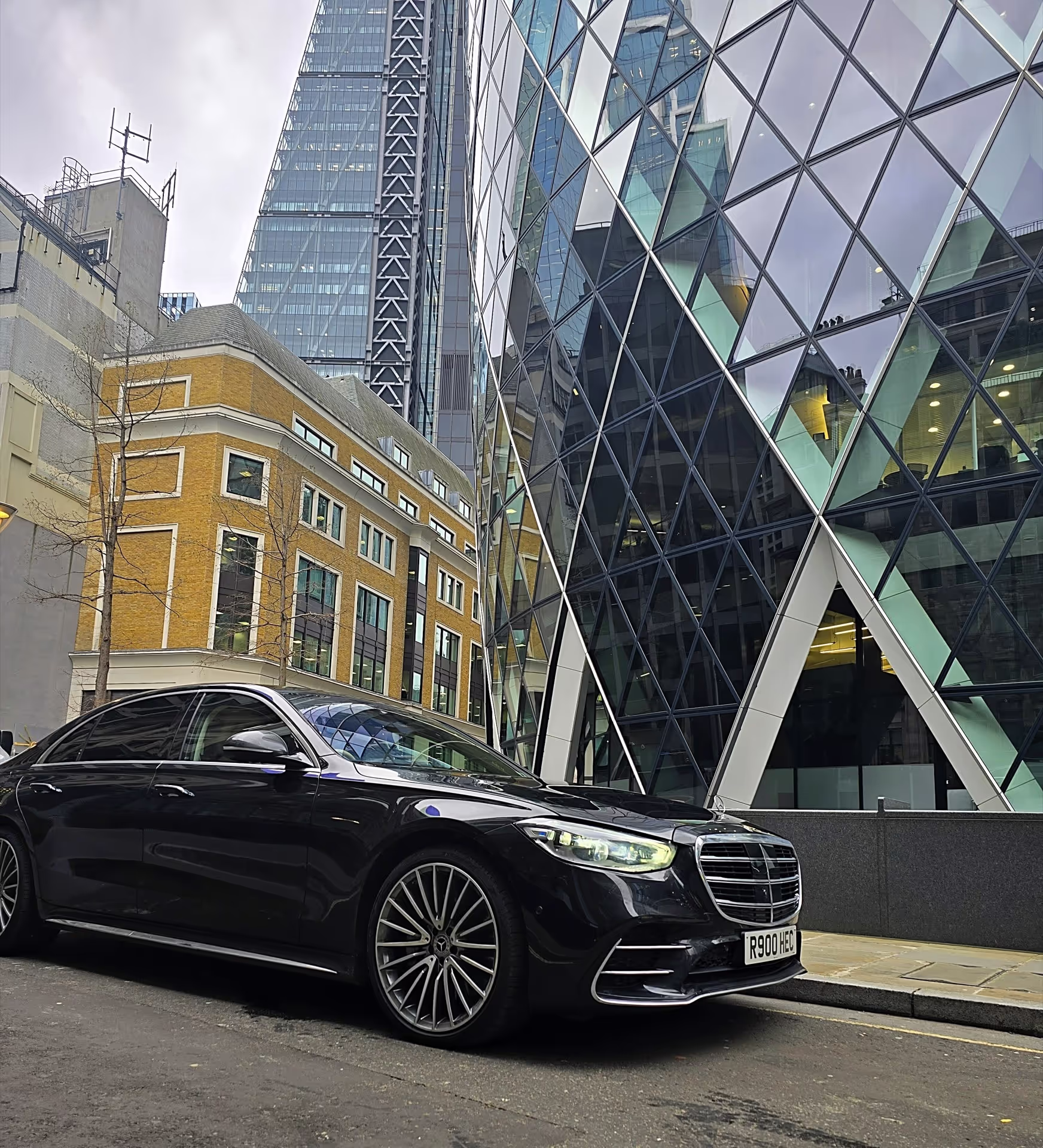 Chauffeur in Hampshire