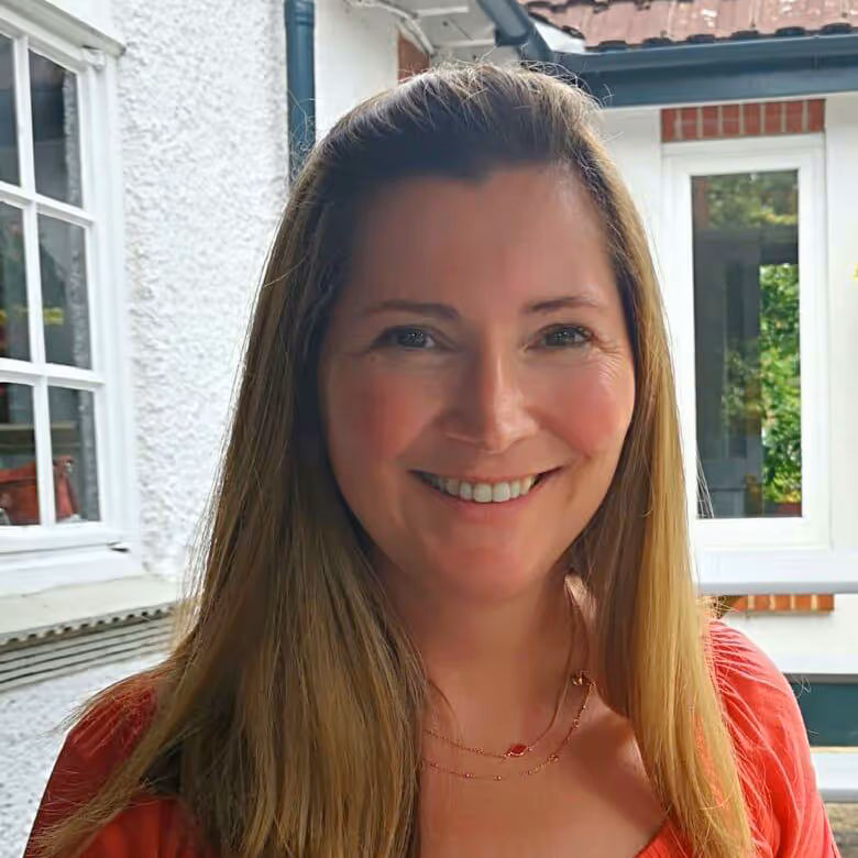 Tracey Hanna
